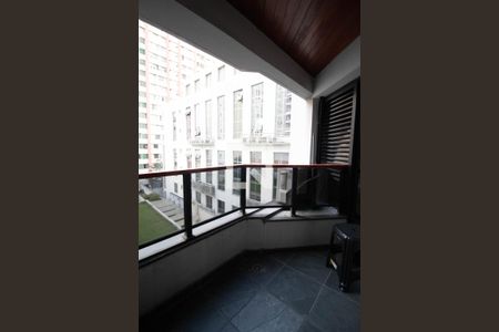 Varanda de apartamento à venda com 1 quarto, 36m² em Cerqueira César, São Paulo