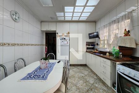 Casa para alugar com 238m², 3 quartos e 4 vagasCozinha