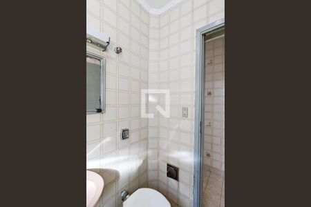 Casa à venda com 109m², 2 quartos e 1 vaga Casa à venda com 109m², 2 quartos e 1 vagaBanheiro