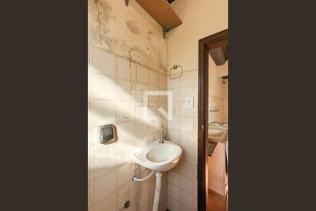Casa à venda com 109m², 2 quartos e 1 vaga Casa à venda com 109m², 2 quartos e 1 vagaBanheiro de serviço