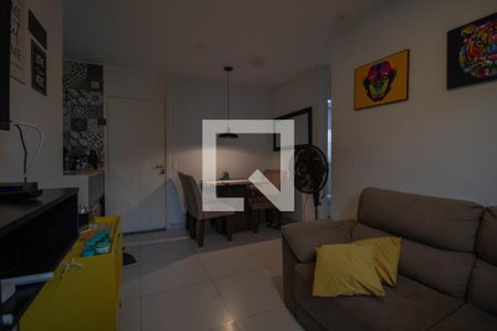 sala  de apartamento à venda com 2 quartos, 50m² em Vargem Pequena, Rio de Janeiro