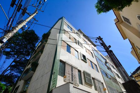 Apartamento à venda com 200m², 4 quartos e 2 vagasFachada