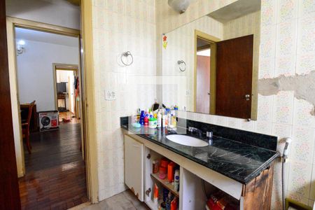 Apartamento à venda com 200m², 4 quartos e 2 vagasBanheiro