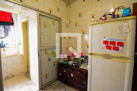 Apartamento à venda com 200m², 4 quartos e 2 vagasCozinha