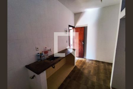 Apartamento para alugar com 67m², 2 quartos e sem vagaCozinha