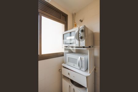 Apartamento à venda com 70m², 2 quartos e 1 vagaÁrea de Serviço