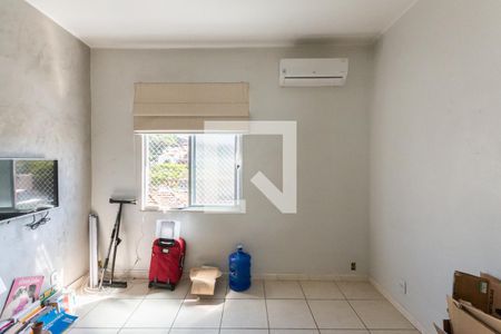 Sala  de casa à venda com 2 quartos, 68m² em Tijuca, Rio de Janeiro