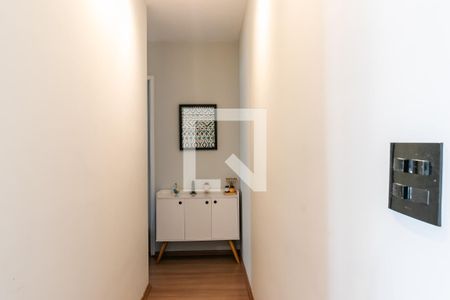 Corredor de apartamento à venda com 2 quartos, 54m² em Jardim América da Penha, São Paulo
