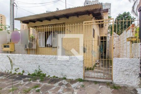 Casa à venda com 165m², 3 quartos e sem vaga