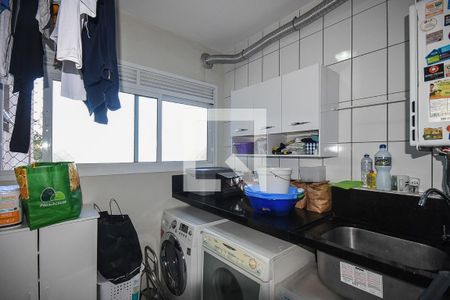 Apartamento à venda com 120m², 3 quartos e 2 vagas Apartamento à venda com 120m², 3 quartos e 2 vagasÁrea de serviço