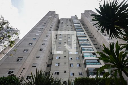 Apartamento à venda com 120m², 3 quartos e 2 vagas Apartamento à venda com 120m², 3 quartos e 2 vagasFachada