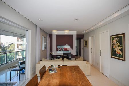 Apartamento à venda com 120m², 3 quartos e 2 vagas Apartamento à venda com 120m², 3 quartos e 2 vagasSala