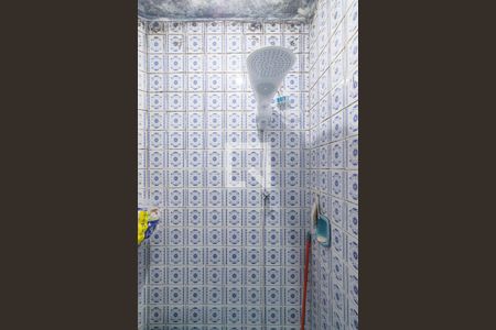 Casa à venda com 154m², 2 quartos e 3 vagas Casa à venda com 154m², 2 quartos e 3 vagasBanheiro Edícula