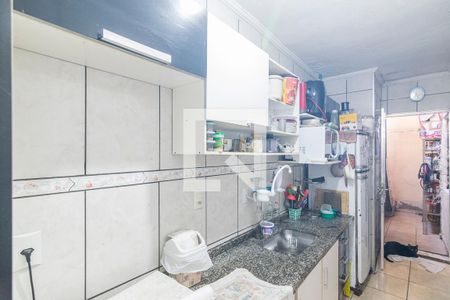 Casa à venda com 154m², 2 quartos e 3 vagas Casa à venda com 154m², 2 quartos e 3 vagasCozinha Edícula