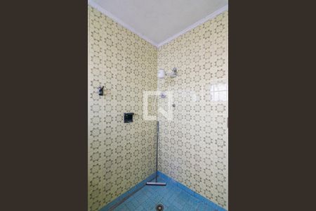 Casa à venda com 154m², 2 quartos e 3 vagas Casa à venda com 154m², 2 quartos e 3 vagasBanheiro