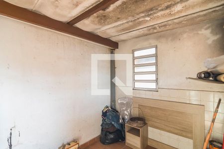 Casa à venda com 154m², 2 quartos e 3 vagas Casa à venda com 154m², 2 quartos e 3 vagasQuarto de Serviço
