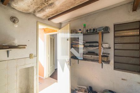 Casa à venda com 154m², 2 quartos e 3 vagas Casa à venda com 154m², 2 quartos e 3 vagasQuarto de Serviço