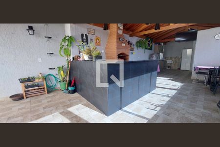 Apartamento à venda com 180m², 2 quartos e 2 vagasCobertura