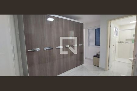 Apartamento à venda com 180m², 2 quartos e 2 vagasCloset Quarto 1 suíte