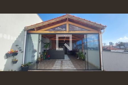 Apartamento à venda com 180m², 2 quartos e 2 vagasCobertura