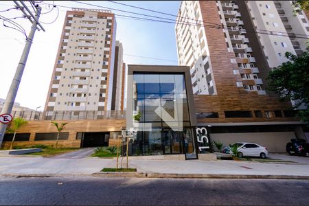 Apartamento para alugar com 75m², 3 quartos e 2 vagas Apartamento para alugar com 75m², 3 quartos e 2 vagasFachada