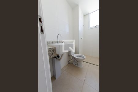 Apartamento para alugar com 75m², 3 quartos e 2 vagas Apartamento para alugar com 75m², 3 quartos e 2 vagasBanheiro