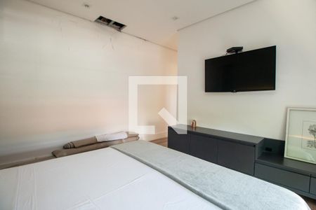 Suíte de casa à venda com 2 quartos, 200m² em Cidade Monções, São Paulo