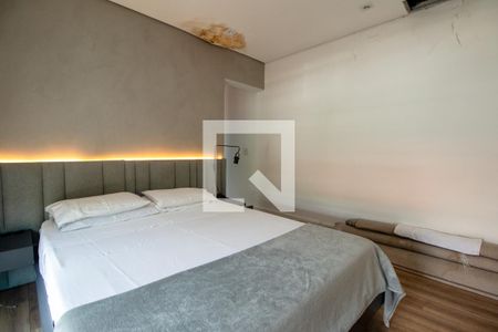 Suíte de casa à venda com 2 quartos, 200m² em Cidade Monções, São Paulo