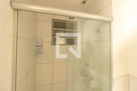 Apartamento para alugar com 50m², 2 quartos e 1 vagaDetalhe do Banheiro Social