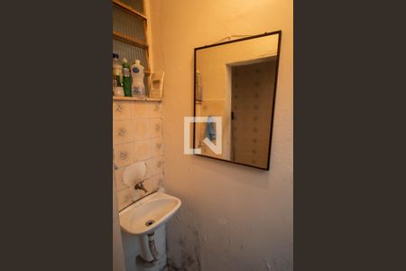 Banheiro de casa à venda com 1 quarto, 191m² em Penha, Rio de Janeiro