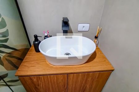 Apartamento à venda com 90m², 2 quartos e 1 vaga Apartamento à venda com 90m², 2 quartos e 1 vagaBanheiro