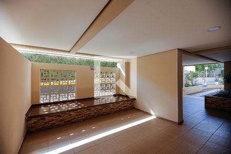 Apartamento para alugar com 52m², 2 quartos e 1 vagaHall social