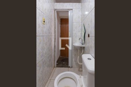 Casa para alugar com 360m², 3 quartos e 5 vagas Casa para alugar com 360m², 3 quartos e 5 vagasBanheiro social - Casa 2