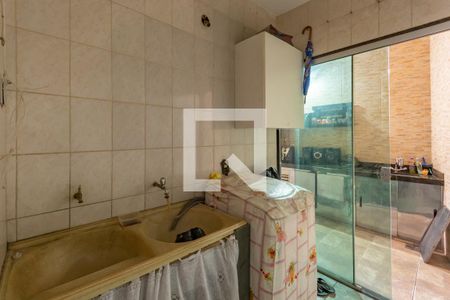 Casa para alugar com 360m², 3 quartos e 5 vagas Casa para alugar com 360m², 3 quartos e 5 vagasÁrea de Serviço - Casa 1