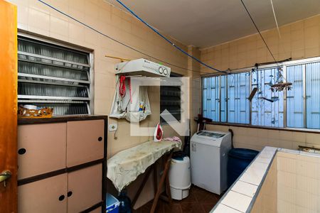 Casa à venda com 400m², 3 quartos e 1 vagaÁrea de Serviço