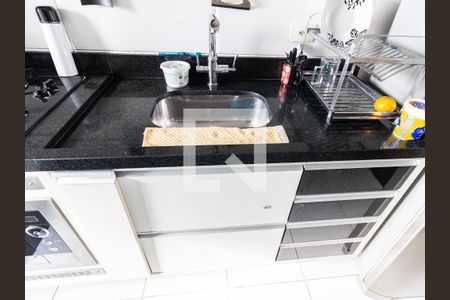 Apartamento à venda com 65m², 2 quartos e 1 vaga Apartamento à venda com 65m², 2 quartos e 1 vagaCozinha e Área de Serviço