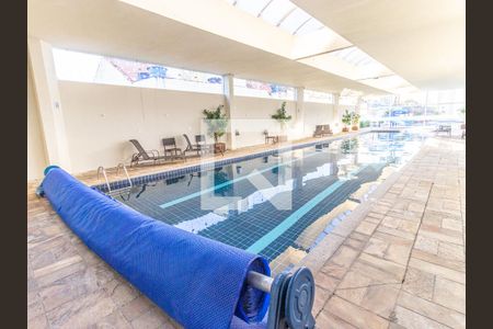 Apartamento à venda com 65m², 2 quartos e 1 vaga Apartamento à venda com 65m², 2 quartos e 1 vagaÁrea comum - Piscina aquecida