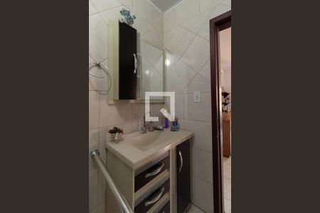 Casa à venda com 295m², 3 quartos e 4 vagasBanheiro - Casa 2