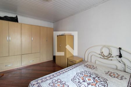 Casa à venda com 295m², 3 quartos e 4 vagasQuarto - Casa 2