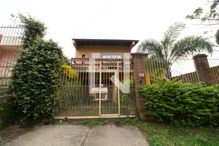 Casa à venda com 295m², 3 quartos e 4 vagasFachada