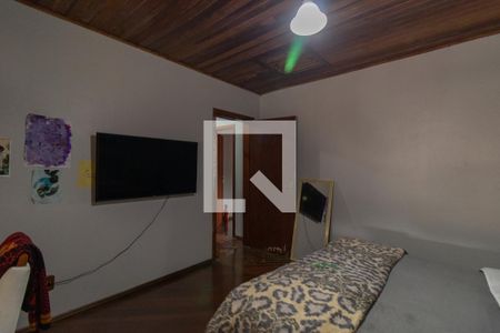 Casa à venda com 295m², 3 quartos e 4 vagasQuarto 2