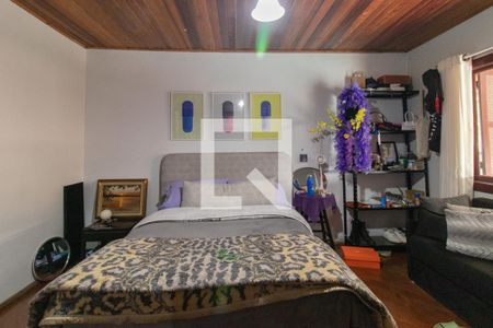 Casa à venda com 295m², 3 quartos e 4 vagasQuarto 2