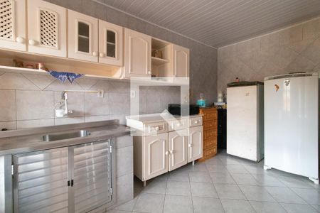 Casa à venda com 295m², 3 quartos e 4 vagasCozinha e Área de serviço - Casa 2