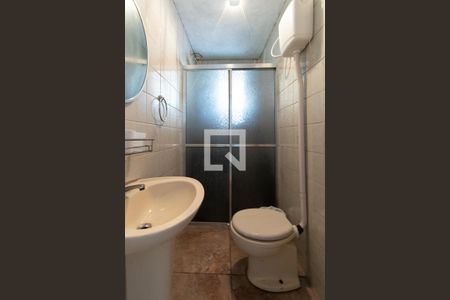 Casa à venda com 295m², 3 quartos e 4 vagasBanheiro Corredor