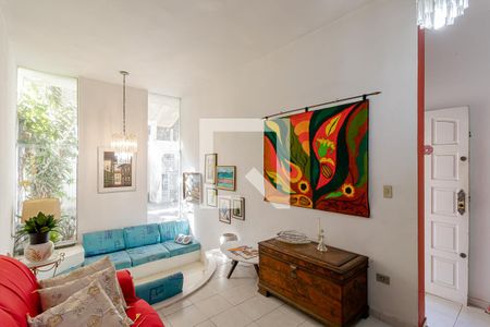 Sala de casa à venda com 3 quartos, 250m² em Bosque da Saúde, São Paulo