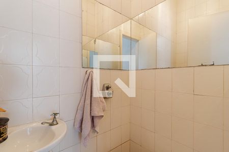 Casa à venda com 250m², 3 quartos e 2 vagasLavabo