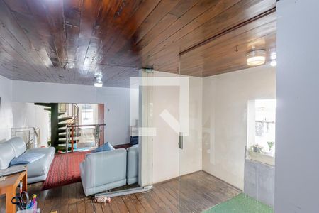 Casa à venda com 250m², 3 quartos e 2 vagasEscritório