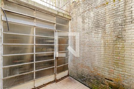 Casa à venda com 250m², 3 quartos e 2 vagasQuintal