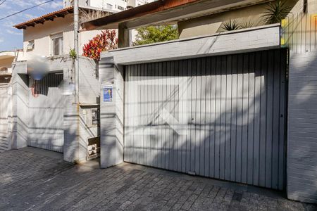 Casa à venda com 250m², 3 quartos e 2 vagasFachada