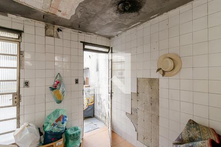 Casa à venda com 250m², 3 quartos e 2 vagasÁrea de Serviço